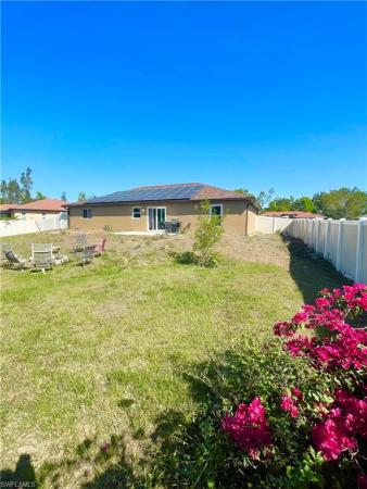 Mirror Lakes, 431 Boleyn Cir, Lehigh Acres, Florida 33974, image 1