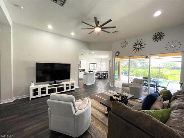 Prestwick Place, 6062 Divot Ct, Naples, Florida 34113, image 1