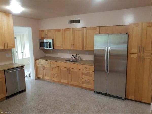 Fort Myers No HOA, 1044 Wyomi Dr, Fort Myers, Florida 33919, image 1