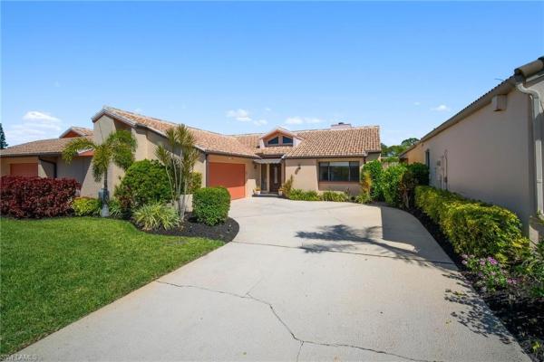 Lake Club At Spanish Wells, 28433 Highgate Dr, Bonita Springs, Florida 34135, image 1