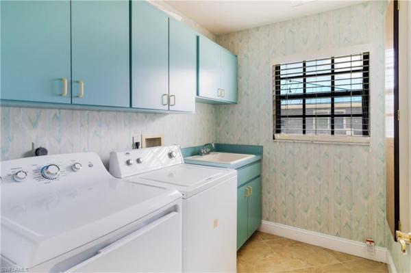 Town & River, 851 Hatchee Vista Ln, Fort Myers, Florida 33919, image 1