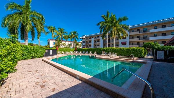 Beaumer, 801 River Point Dr #102A, Naples, Florida 34102, image 1