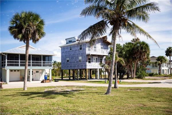 San Carlos On The Gulf, 921 North St, Fort Myers Beach, Florida 33931, image 1