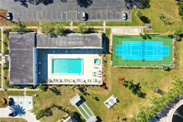 Myerlee Gardens, 1355 Sandtrap Dr, Fort Myers, Florida 33919, image 1