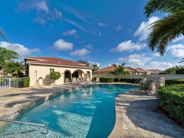 Chadwyck Square At Sir Michaels Place, 25110 Divot Dr, Bonita Springs, Florida 34135, image 1