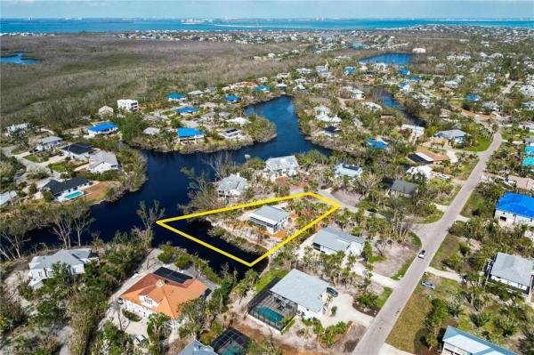 Gumbo Limbo, 9465 Coventry Ct, Sanibel, Florida 33957, image 1