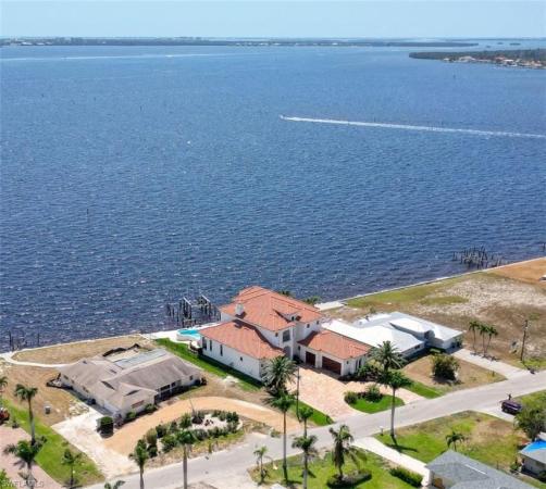 Yacht Club, 614 Coral Dr, Cape Coral, Florida 33904, image 1