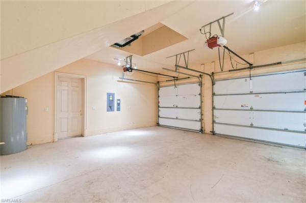 Palms Of McGregor, 8951 River Palm Ct, Fort Myers, Florida 33919, image 1