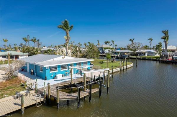 Island Harbors, 2555 Cay Cv, Matlacha, Florida 33993, image 1
