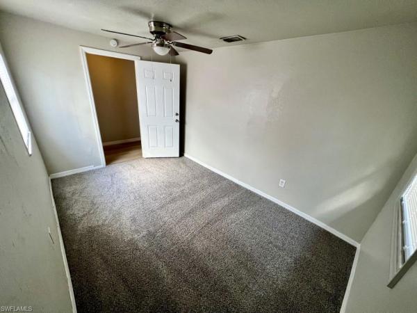 Stareco, 1815 Henderson Ave, Fort Myers, Florida 33916, image 1
