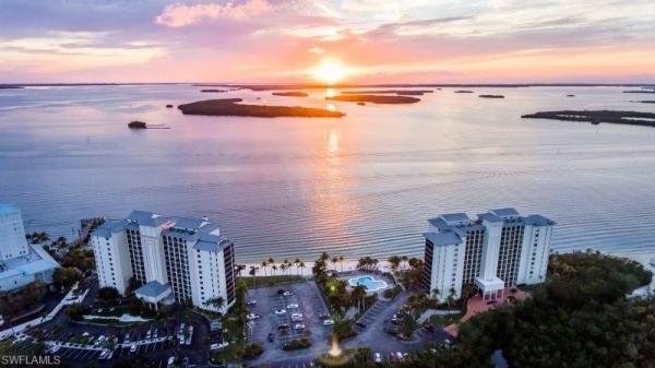 17170 Harbour Point Dr #236, Fort Myers, Florida 33908, image 1