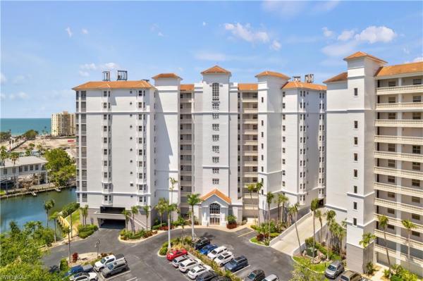 Regatta At Vanderbilt Beach, 400 Flagship Dr #305, Naples, Florida 34108, image 1