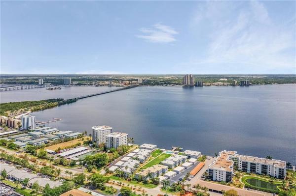 Bay Harbor Club, 3360 Key Dr #F5, North Fort Myers, Florida 33903, image 1