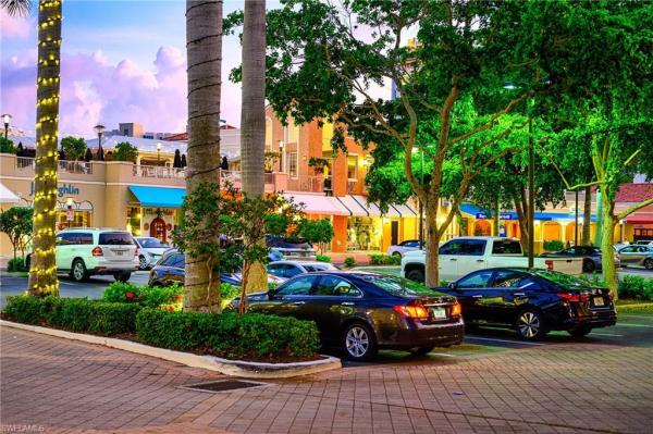 Surfsedge At Park Shore, 4001 N Gulf Shore Blvd #206, Naples, Florida 34103, image 1