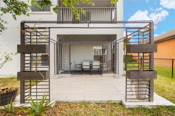 Valencia Lakes, 2882 W Inlet Cove Ln, Naples, Florida 34120, image 1