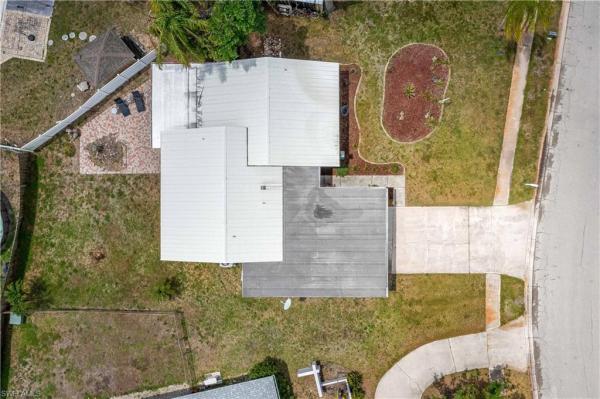 Principia, 6537 Duquesne Dr, Fort Myers, Florida 33919, image 1