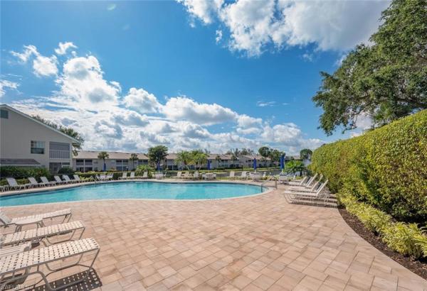 Bermuda Greens, 13131 Castle Harbour Dr #M10, Naples, Florida 34110, image 1