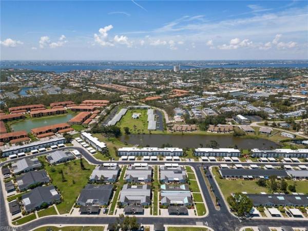 Myerlee Gardens, 6858 Sandtrap Dr #4, Fort Myers, Florida 33919, image 1