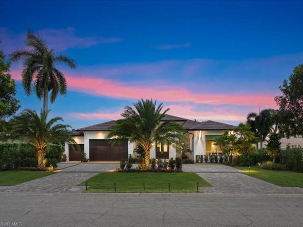 The Moorings, 620 Binnacle Dr, Naples, Florida 34103, image 1