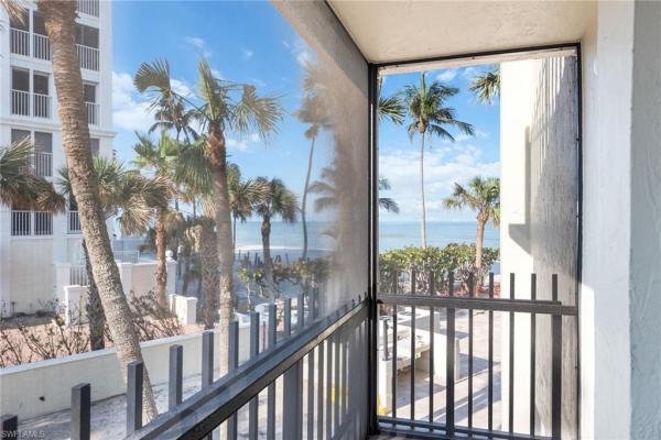 Imperial Club, 3399 N Gulf Shore Blvd #207, Naples, Florida 34103, image 1