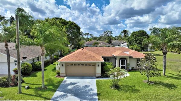 Oakwood, 2607 W 8th St, Lehigh Acres, Florida 33971, image 1
