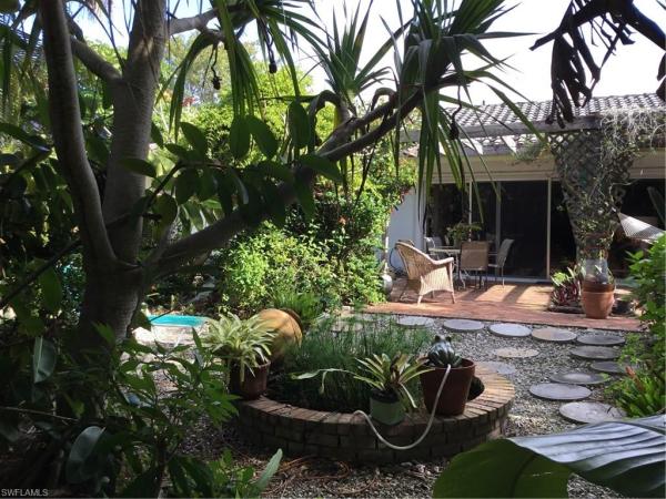 East Rocks, 586 Boulder Dr, Sanibel, Florida 33957, image 1