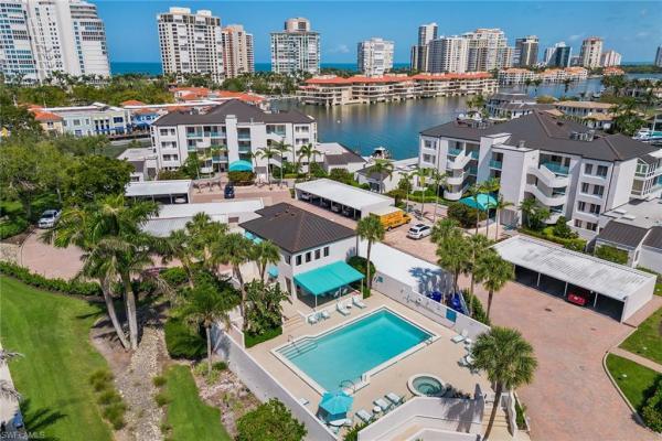 Park Shore Landings, 355 Park Shore Dr #1-114, Naples, Florida 34103, image 1