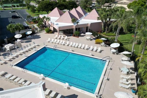 Turtle Lake Golf Colony, 190 Turtle Lake Ct #203, Naples, Florida 34105, image 1
