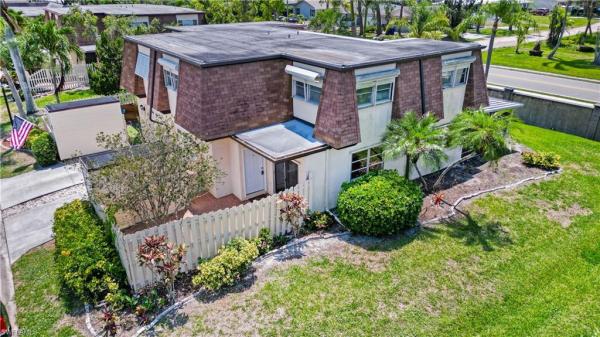 Hidden Harbour One, 5762 Bass Cir, Fort Myers, Florida 33919, image 1