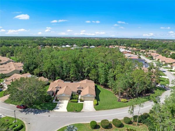 Hunters Ridge Villas, 12730 Glen Hollow Dr, Bonita Springs, Florida 34135, image 1