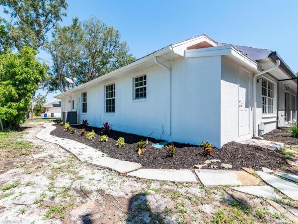 Caloosa Trace, 17210 Caloosa Trace Cir, Fort Myers, Florida 33967, image 1