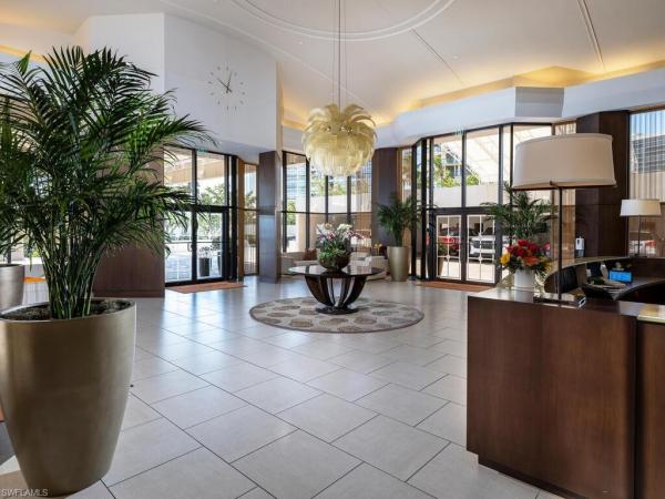 Le Parc At Park Shore, 4951 N Gulf Shore Blvd #501, Naples, Florida 34103, image 1