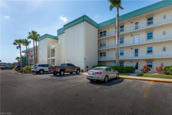 Seven Lakes, 1660 Pine Valley Dr #202, Fort Myers, Florida 33907, image 1