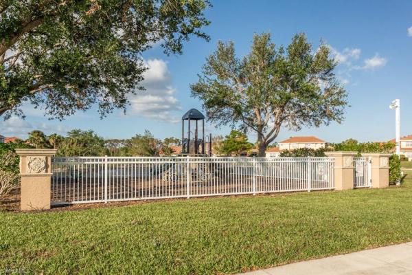 Bell Tower Park, 5111 Hyde Park Ct #202, Fort Myers, Florida 33912, image 1