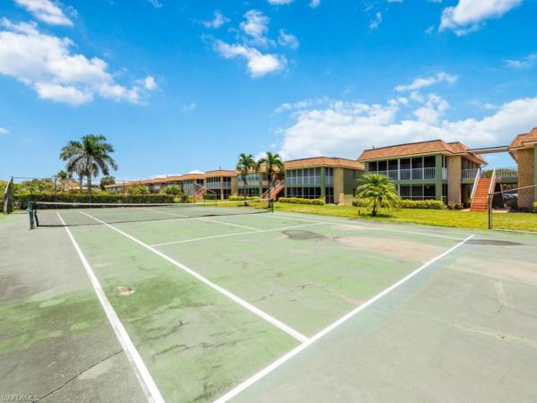 Sorrento Villas, 1400 Pompei Ln #9, Naples, Florida 34103, image 1