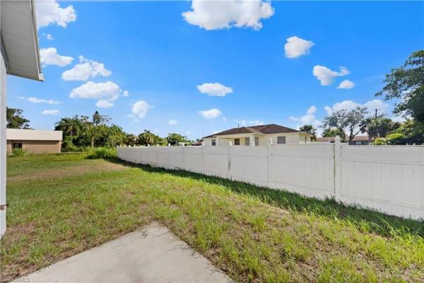 Carver Park, 2269 French St, Fort Myers, Florida 33916, image 1