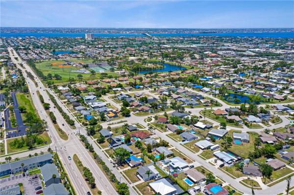 College Park, 8730 Cypress Lake Dr, Fort Myers, Florida 33919, image 1