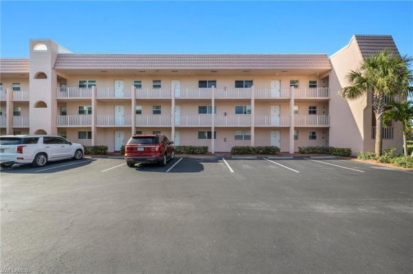 Turtle Lake Golf Colony, 300 Forest Lakes Blvd #312, Naples, Florida 34105, image 1