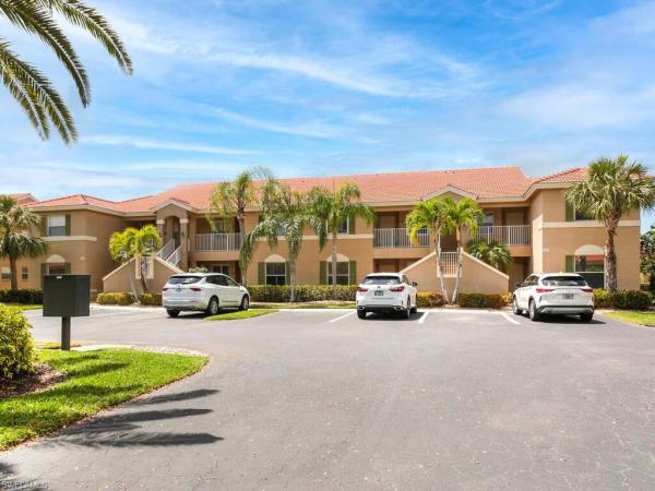 Huntington Lakes, 6260 Huntington Lakes Cir #102, Naples, Florida 34119, image 1