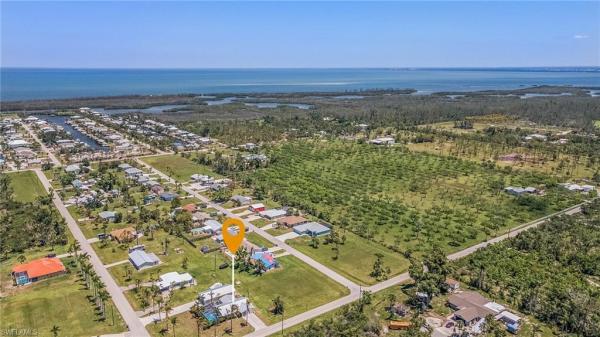 Pine Island, 7346 Tropical Ln, Bokeelia, Florida 33922, image 1