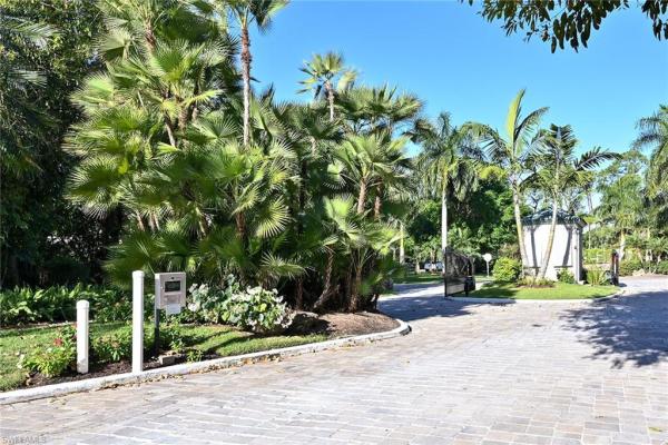Naples Bath & Tennis Club, 1553 Oyster Catcher Pt #B, Naples, Florida 34105, image 1