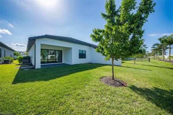 Abaco Pointe, 14756 Kingfisher Loop, Naples, Florida 34120, image 1