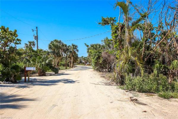Sanibel Shores, 711-713 Cardium St, Sanibel, Florida 33957, image 1