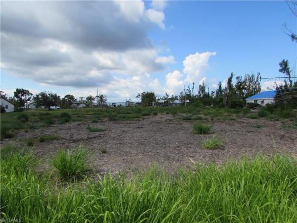 Gulf Shores Estates, 4818 Woodstock Rd, Other, Florida 33956, image 1