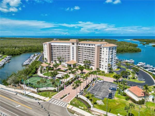 Marina Bay Club Of Naples, 13105 Vanderbilt Dr #905, Naples, Florida 34110, image 1