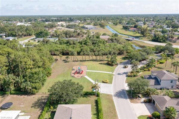 Shadow Lakes, 313 Shadow Lakes Dr, Lehigh Acres, Florida 33974, image 1