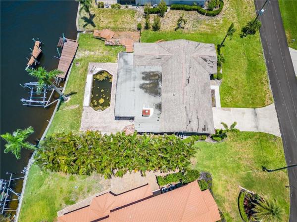 Town & River, 799 Cypress Lake Cir, Fort Myers, Florida 33919, image 1