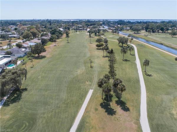 Whiskey Creek Village Green, 5574 Boynton Ln, Fort Myers, Florida 33919, image 1