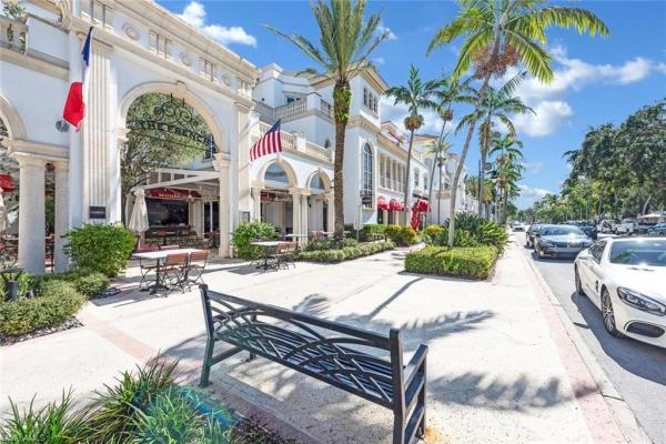 Hallendale, 3262 Andrews Ave, Naples, Florida 34112, image 1