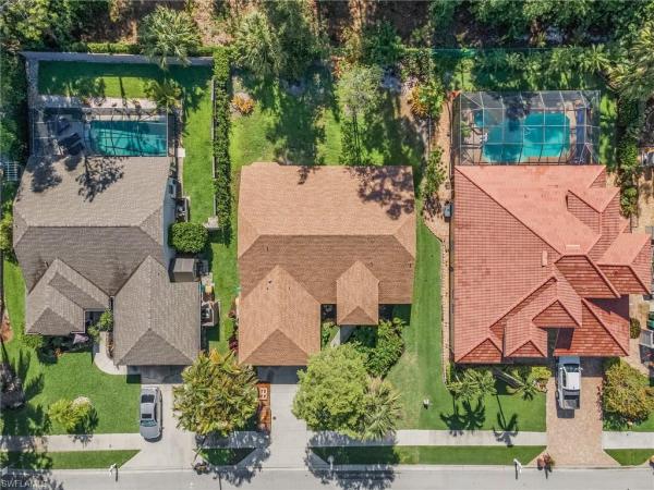 Crown Pointe East, 2148 Piccadilly Circus, Naples, Florida 34112, image 1